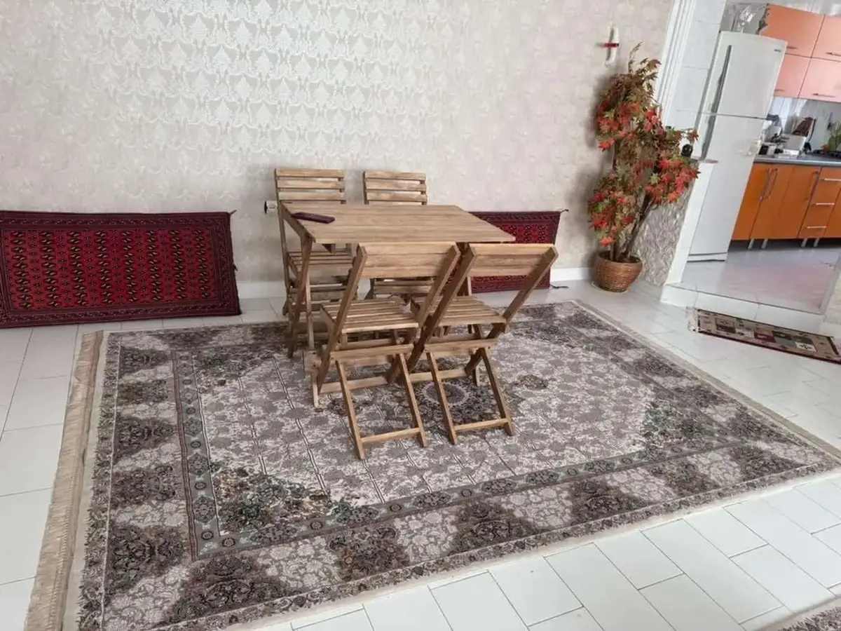 آپارتمان تمام پنجره و نورگیر — 1